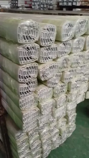 In Großbritannien und Nordamerika werden Rollladenlamellen aus Holz/PVC vermarktet